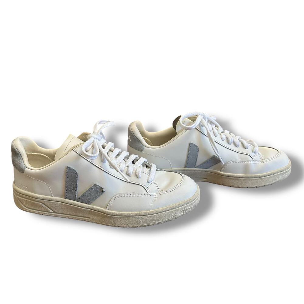 VEJA V-10 White Leather Gray Suede‎ Sneakers Women’s 10 Sustainable Low Top